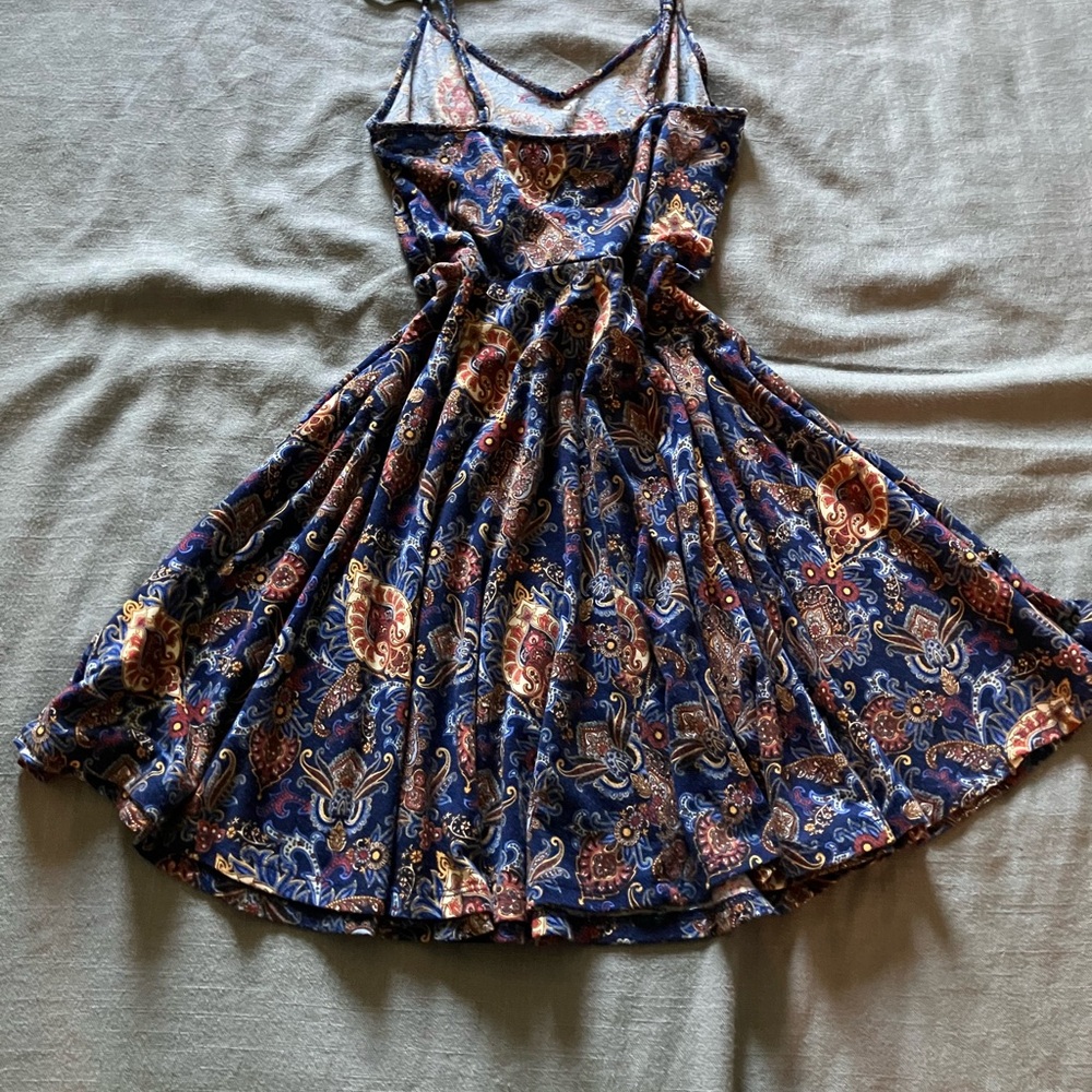 Sundress - Picture 4 of 4